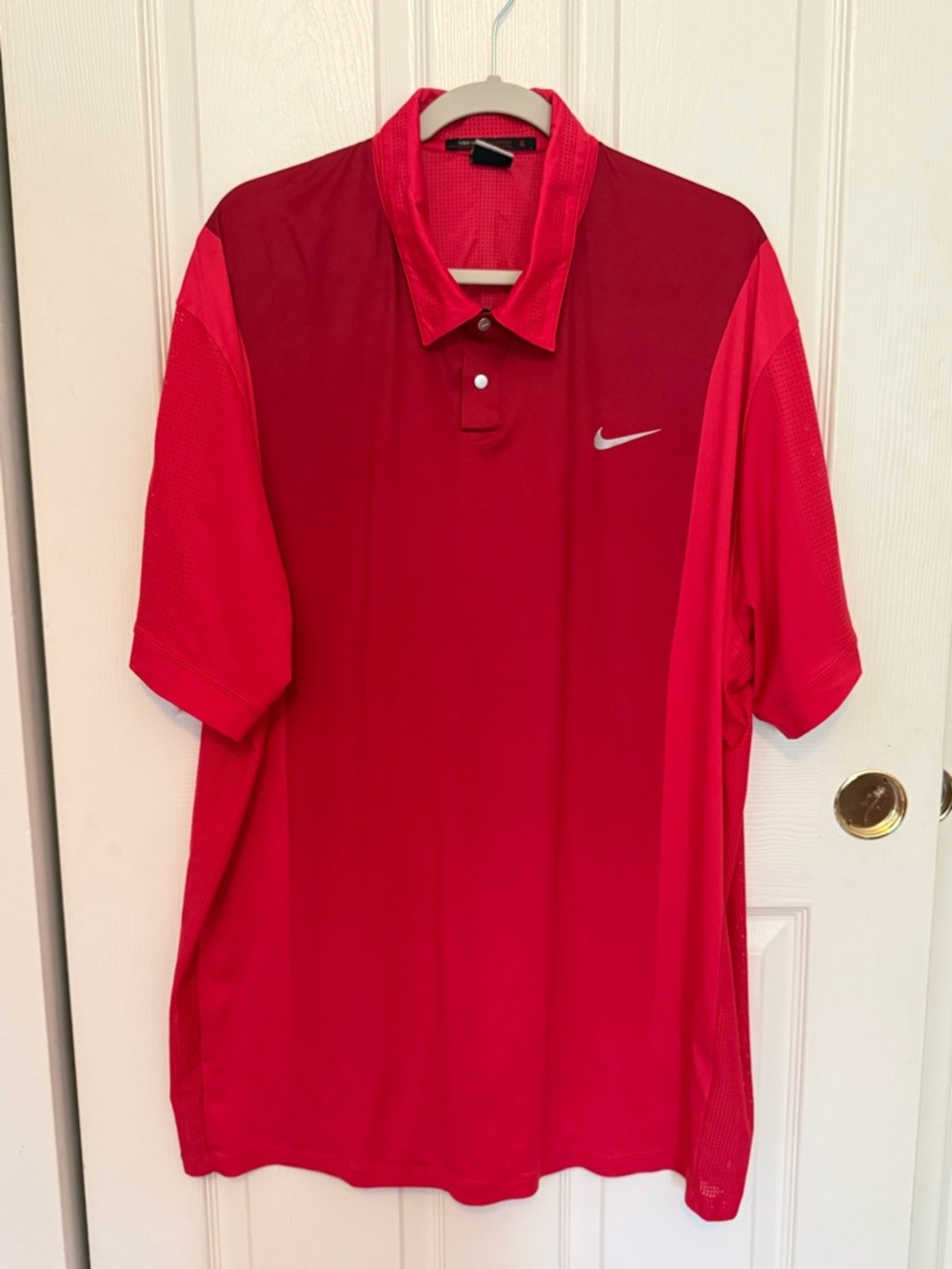 Nike Men’s Tiger Woods Dri-Fit Red Short-Sleeve Polo